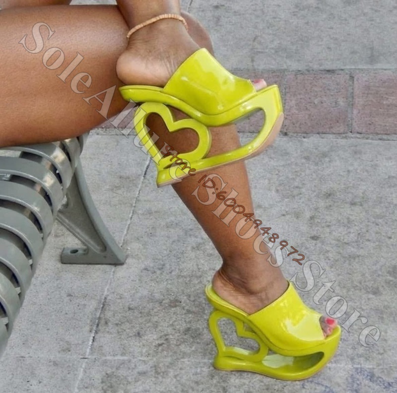 Patent Deri Kalp Şeklinde Oyuk - Peep Toe Heels incelemesi ve fiyatı