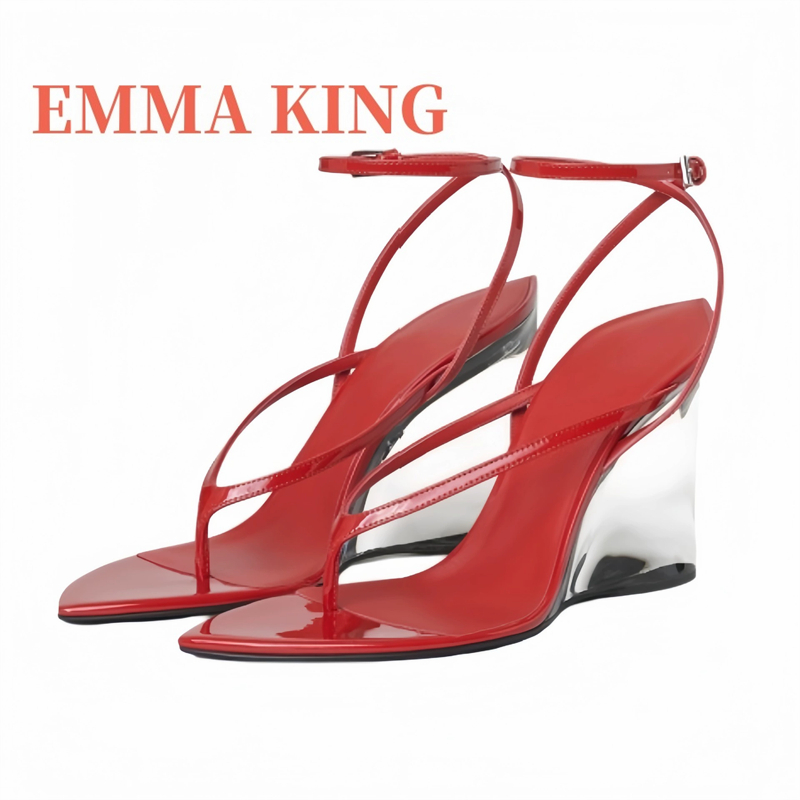 Kadınlar için Patent Deri Dolg - Clear Strap Heel incelemesi ve fiyatı