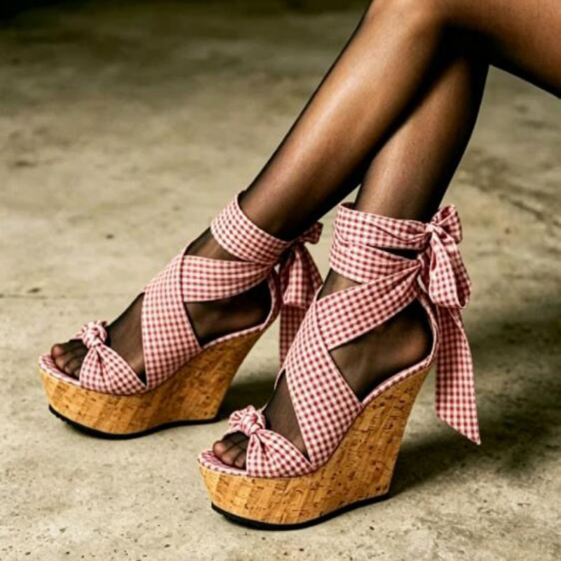 Tatlı Pembe Beyaz Ekose İpek D - Cork Wedge Sandal incelemesi ve fiyatı