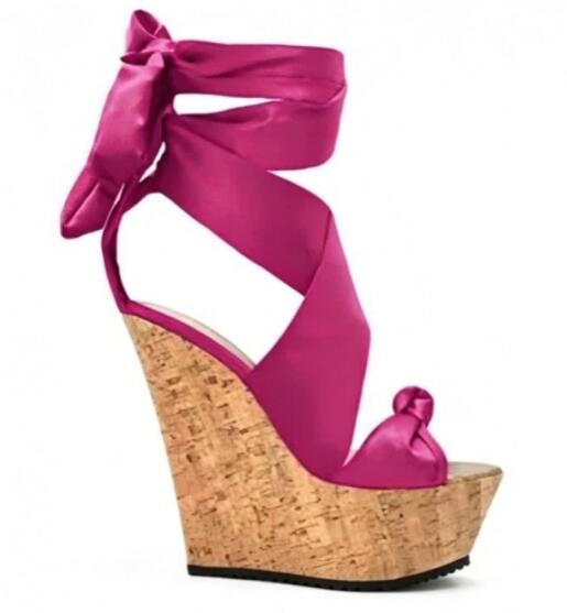 Tatlı Pembe Beyaz Ekose İpek D - Cork Wedge Sandal incelemesi ve fiyatı