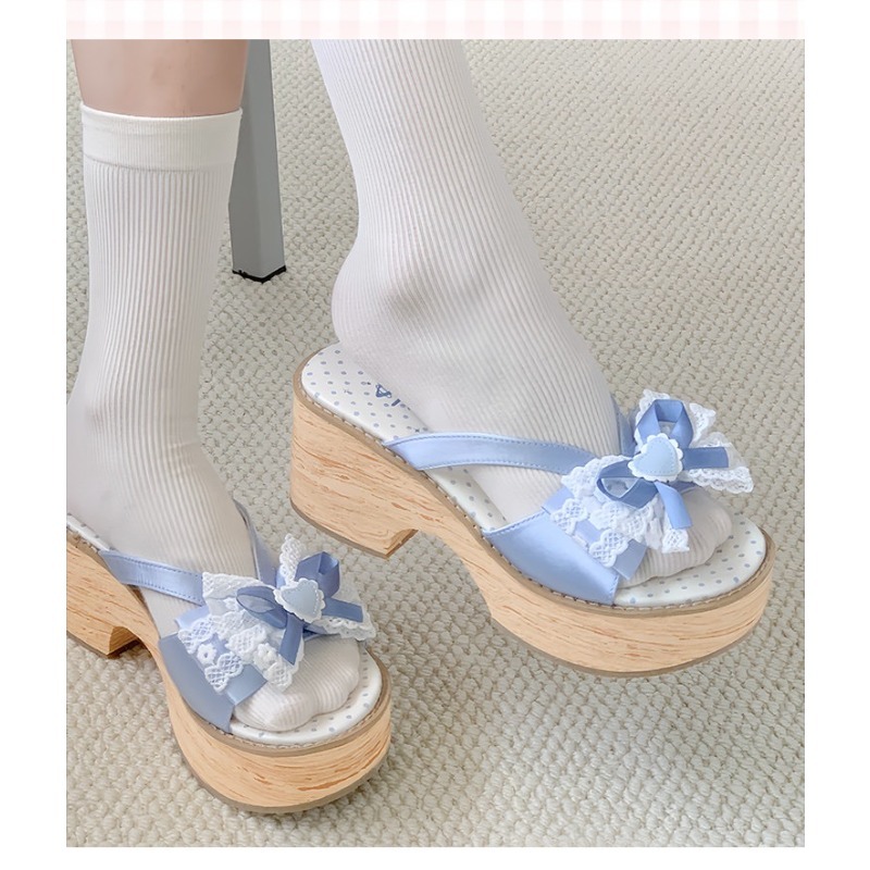 Tatlı Fiyonklu Ahşap Desenli K - Wide Fit Heels incelemesi ve fiyatı